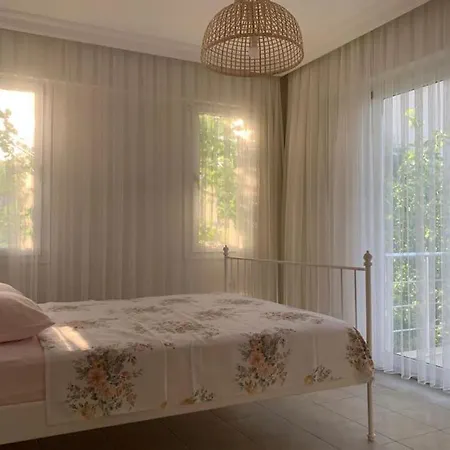 Kaya * Φετιγιέ